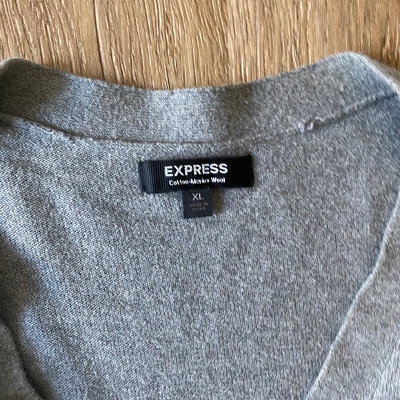 Express Men's XL Cotton-Merino Wool Cardigan - Picture 3 of 5